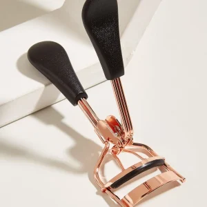 1 pieza de alicates para rizar pestañas con un cómodo mango de acero inoxidable