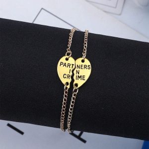 2 Piezas Pulseras De Pareja Que Combinan El Corazón Fashionable Partner In Crime