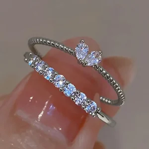 2pcs Anillo de estilo coqueto con incrustaciones de brillantes diamantes de imitación