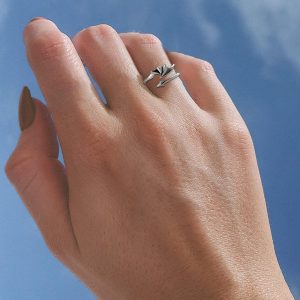 Anillo de pareja con personalidad de ángel y alas de diablo