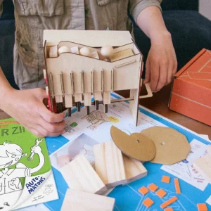 Autómato de madera, juegudos para niños