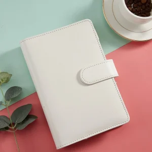 Carpeta con tapa de cuero artificial liso