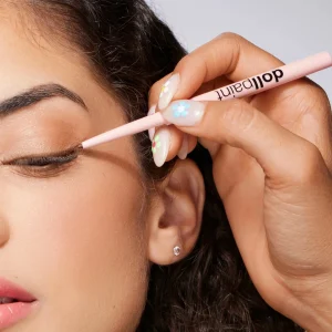 Delineador de ojos en gel Dollpaint