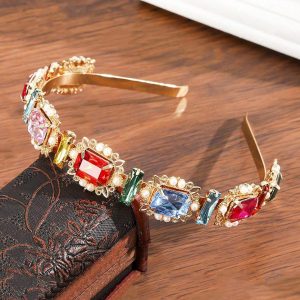 Diadema vintage dorada con incrustaciones de diamantes de imitación para mujeres