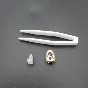 Joyería dental con personalidad de Metal