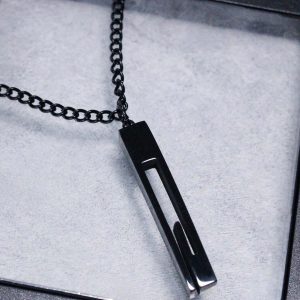 Shein 1 collar con colgante de pilar de acero de estilo industrial minimalista para hombre