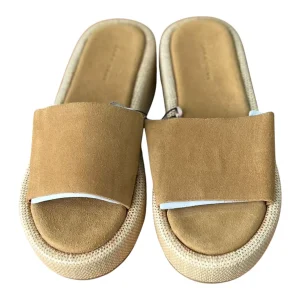 Zara Home-Sandalias color arena con tacón de cuña de yute